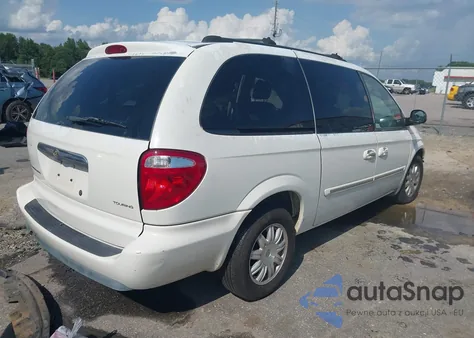 2006 Chrysler Town & Country Touring из США, поврежденный, VIN 2A4GP54LX6R617006